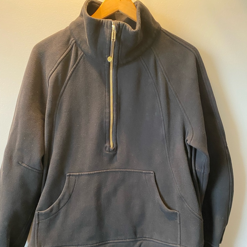 Lululemon Scuba Oversized Funnel-Neck Half Zip
Long